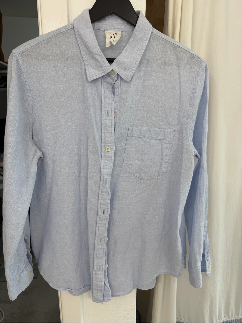 Banana Republic Light Blue Women's Button-Down Shirt